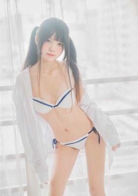 没穿内裤的领队在线观看_剧情片在线播放